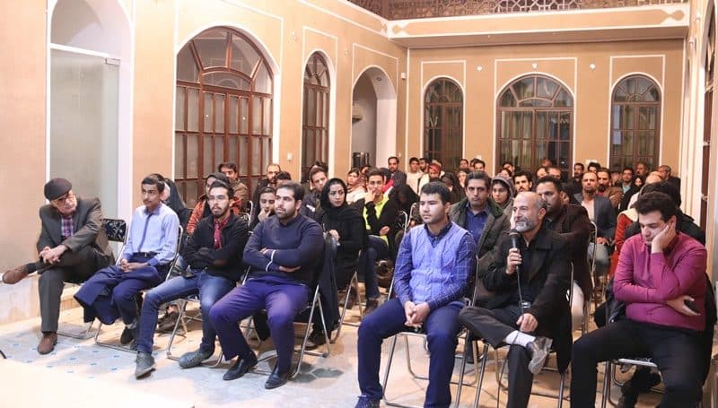 اکران 5000 دقیقه فیلم سینمایی در حوزه هنری یزد