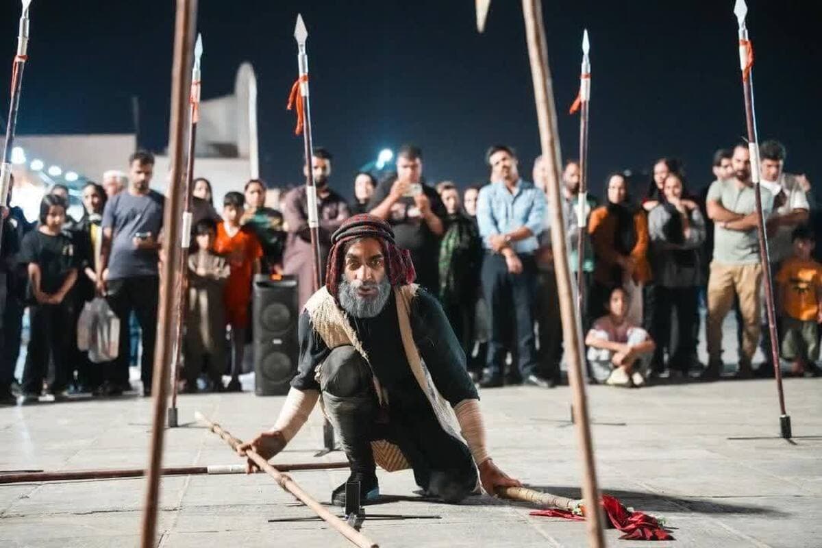 نمایش خیابانی «نینوا» رتبه سوم طراحی فضا را در سی‌وپنجمین جشنواره تئاتر استان یزد کسب کرد