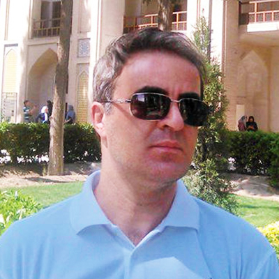 ارتباطات نقاشان به تعدادی گالری محدود شده است